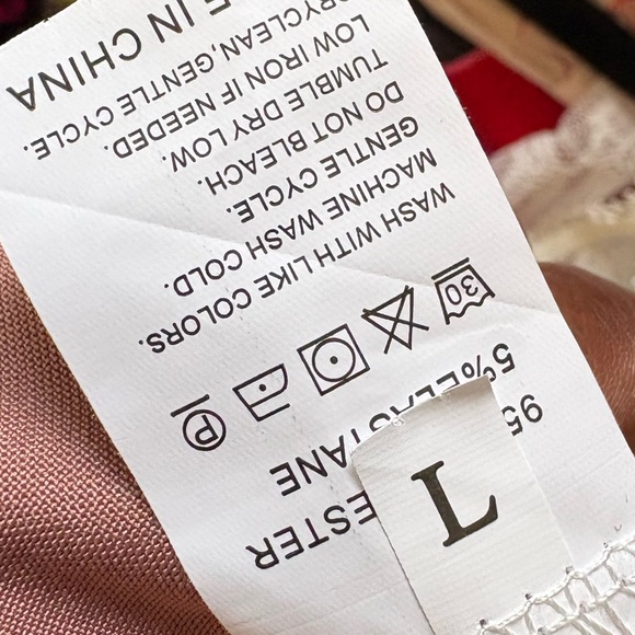 Lace Tiered Romper with Puff Sleeves - White and Brown - Picture 6 of 6